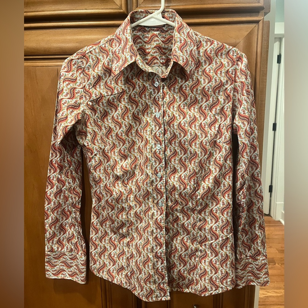 Thomas Pink colorful Paisley women’s Button Down Shirt size 2